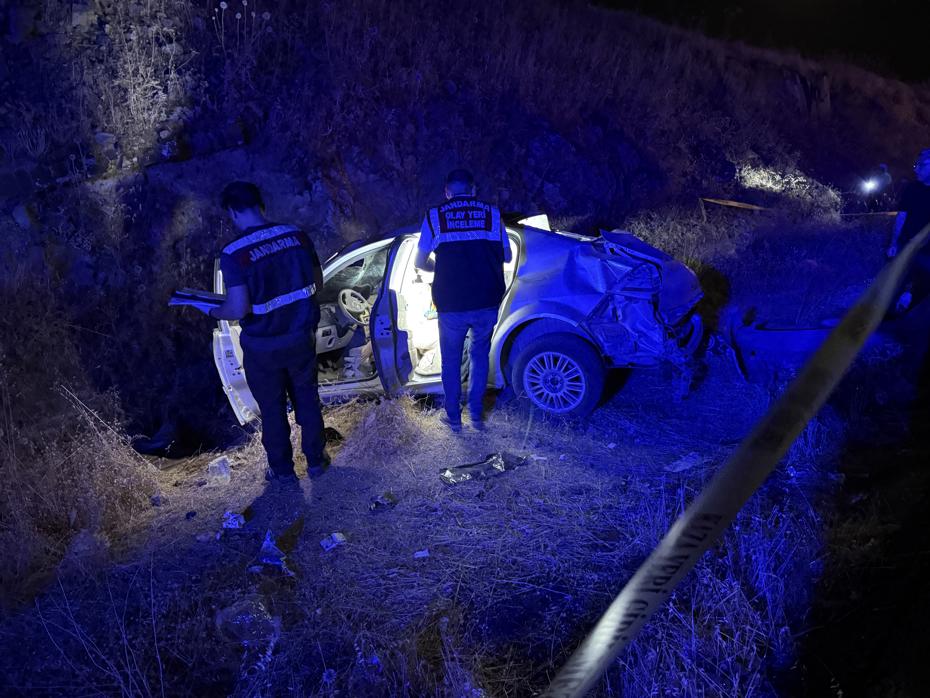Şanlıurfa'da Trajik Kaza: 3 Kişi Hayatını Kaybetti, 1 Kişi Yaralandı
