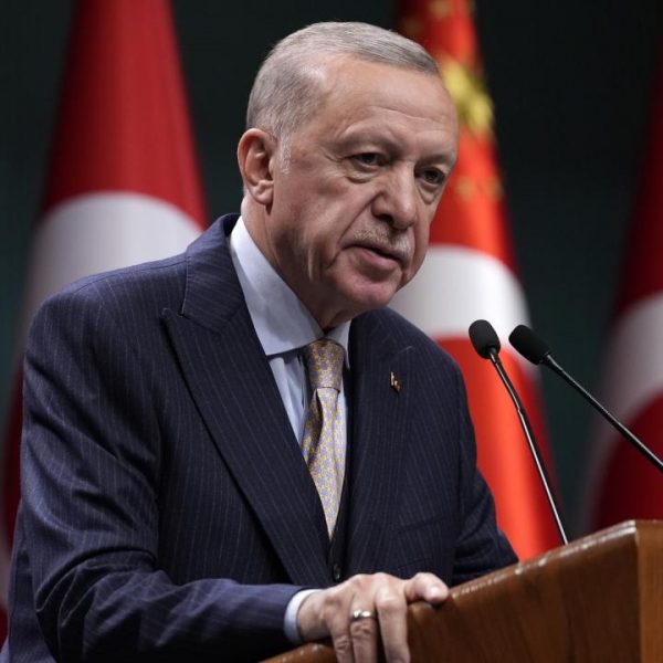 Cumhurbaşkanı Erdoğan'dan şehit Büke'nin ailesine taziye mesajı