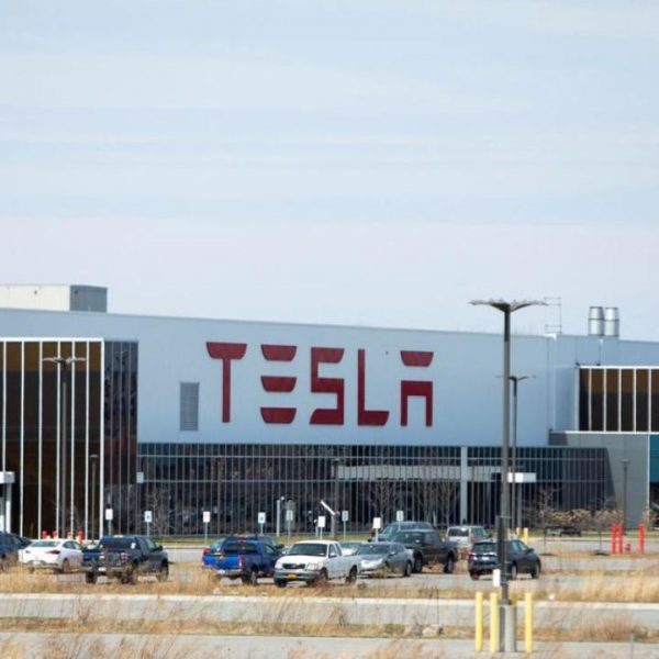 Tesla'nın devasa fabrika genişleme planı çevresel kaygılara rağmen Almanya'da onaylandı