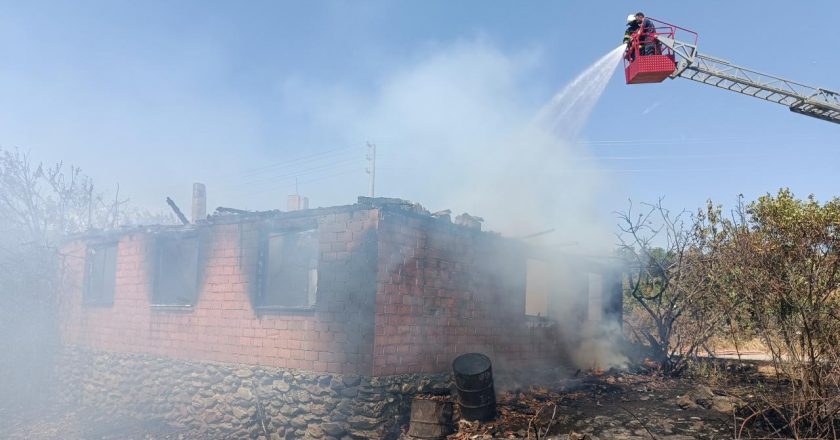 Kastamonu'da çıkan yangında bir ev hasar gördü