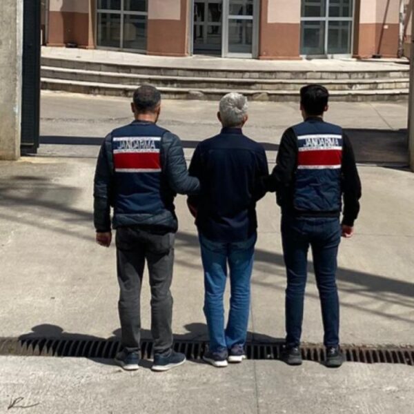 FETÖ üyeliğinden hüküm giyen eski tümgeneral yakalandı