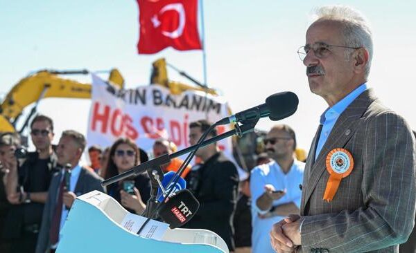 Bakan Uraloğlu: Kaman’ın ulaşım altyapısını güçlendirdik