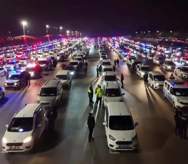 Antalya’da 458 uyuşturucu taciri yakalandı!