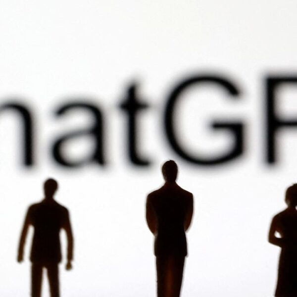 OpenAI, ChatGPT’ye grup sohbeti özelliğini duyurdu