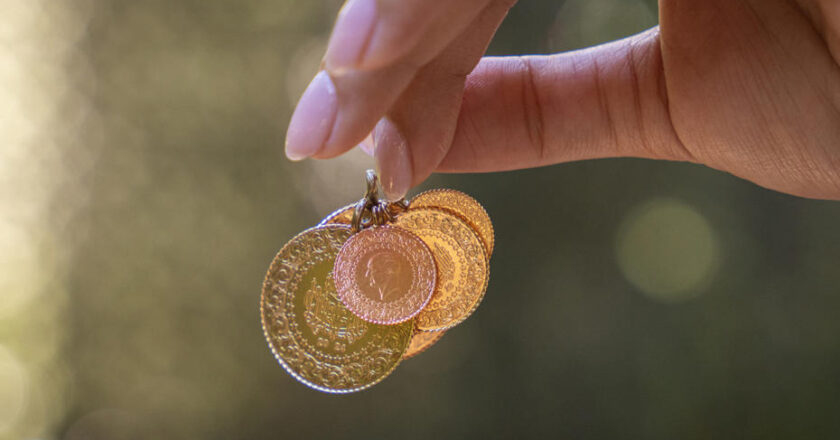 Bugün altın fiyatları ne durumda? 25 Kasım’da gram ve çeyrek altın alış-satış rakamları!