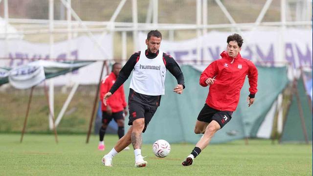 Sivasspor, güç depoluyor