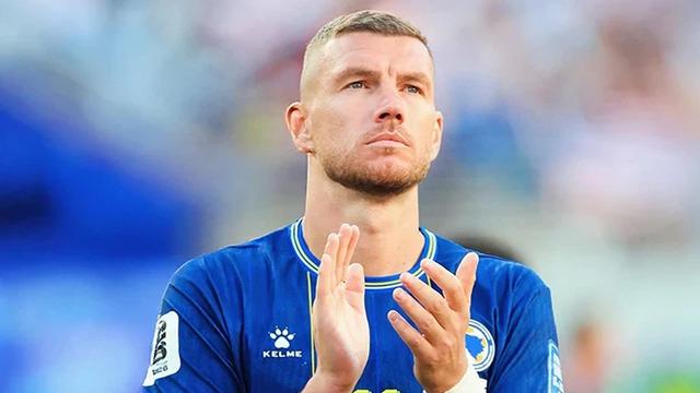 Fenerbahçe’nin eski yıldızı Edin Dzeko futbola doymadı! İşte atacağı sürpriz imza…