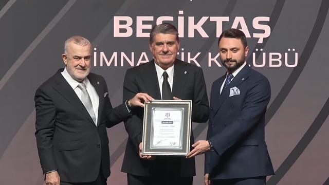 Beşiktaş Kulübünde mazbata töreni yapıldı